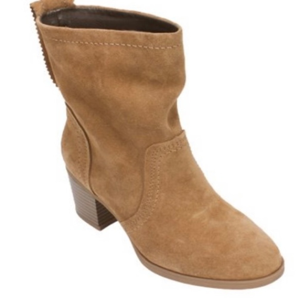 COPY - White Mountain Suede Behari boot